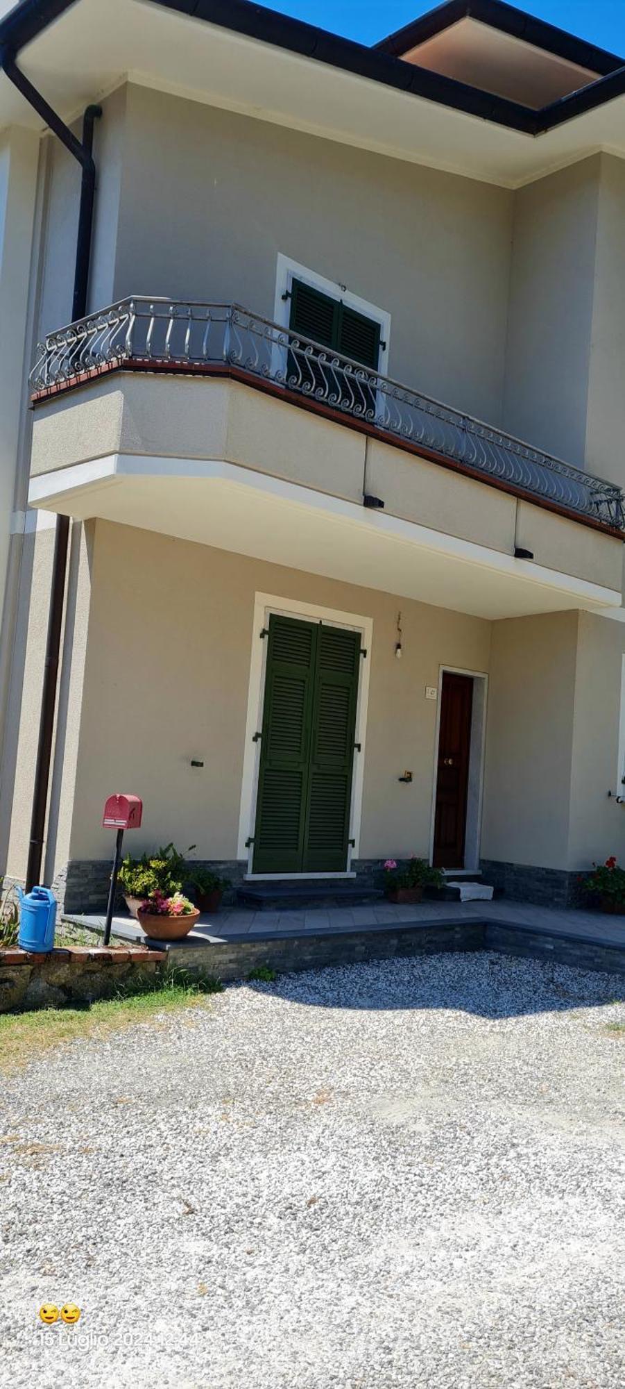 Casa Vacanza Da Menan カステルヌオーヴォ・マグラ エクステリア 写真